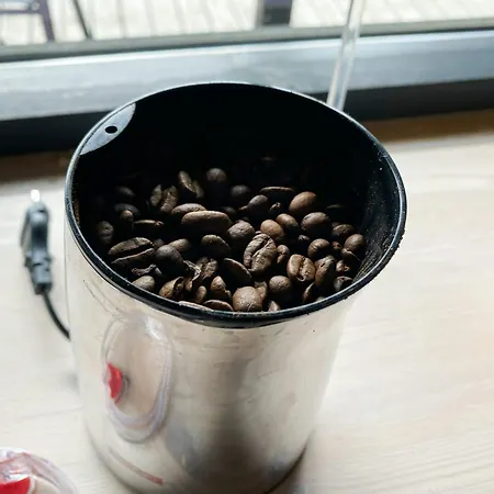 펜션 Black Wooden Near Forest And